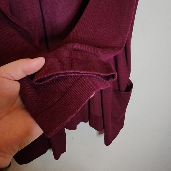 Susan Graver plum Purple open knit cardigan with pockets.  Size 1X - Picture 6 of 16
